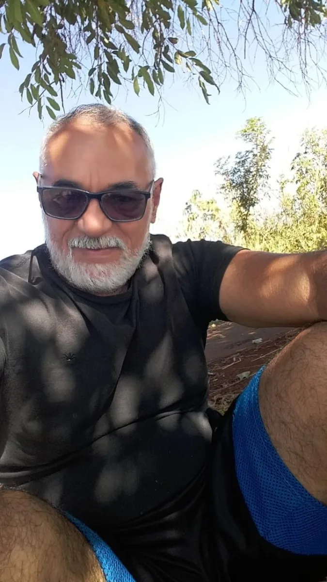 Robert 